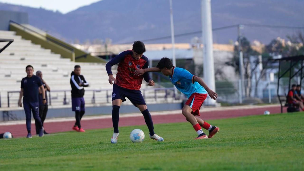 Los Zorros debutan con triunfo en la fase estatal de Universiada 2025