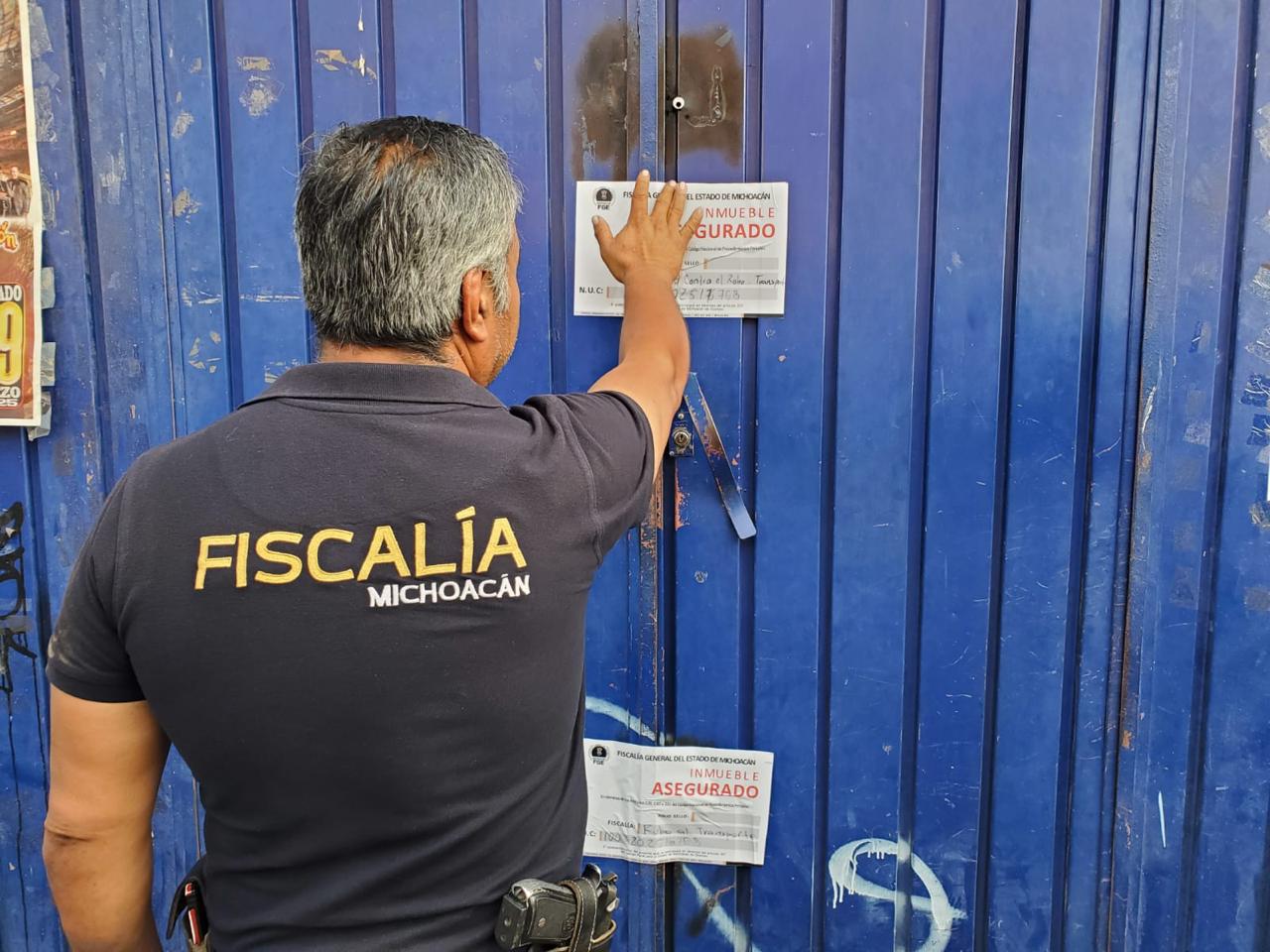 Aseguran moto robada en taller; hay un detenido