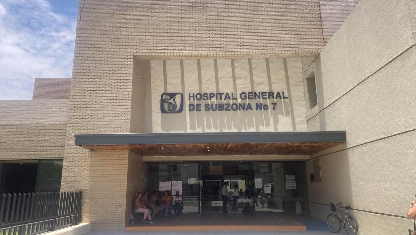 M4t4n a cirujano del IMSS La Piedad; lo encontraron encerrado en un baño