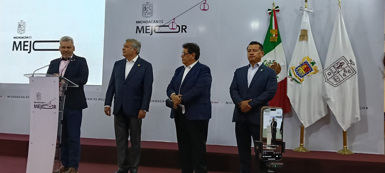 La elección judicial “cumplió con las expectativas de la autoridad”, dice Bedolla