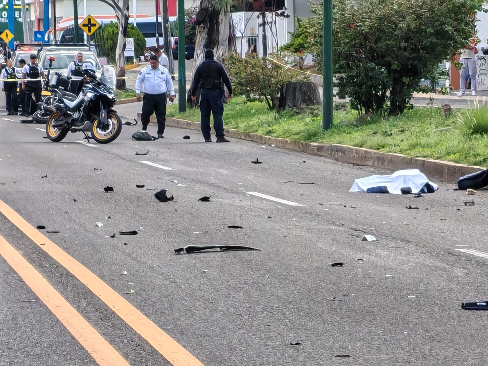 Motociclista que arrolló a Martín, fallece en el hospital