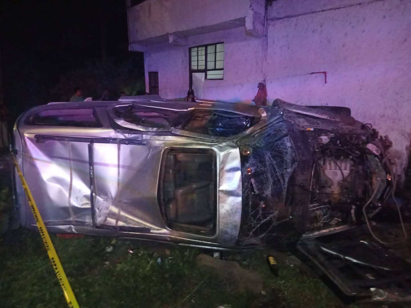 Mu3ren dos adultos y un bebé en accidente ocurrido en Zitácuaro