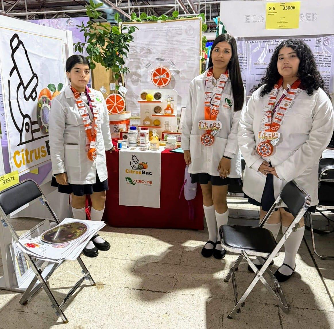 Alumnas de Cecytem obtienen pases para eventos nacionales e internacionales