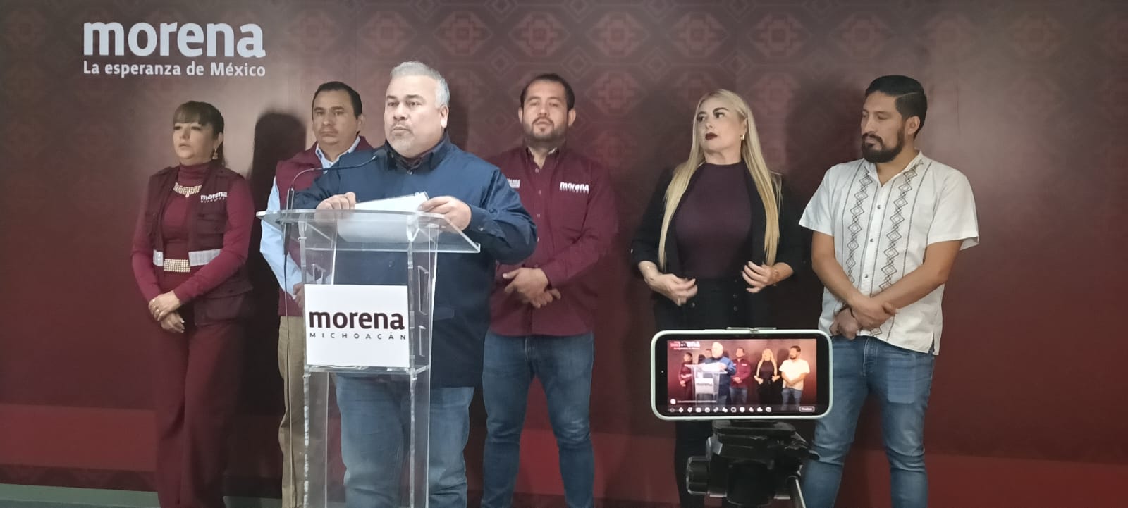 Morena Michoacán acusa campaña conservadora y respalda manifestaciones pacíficas de normalistas