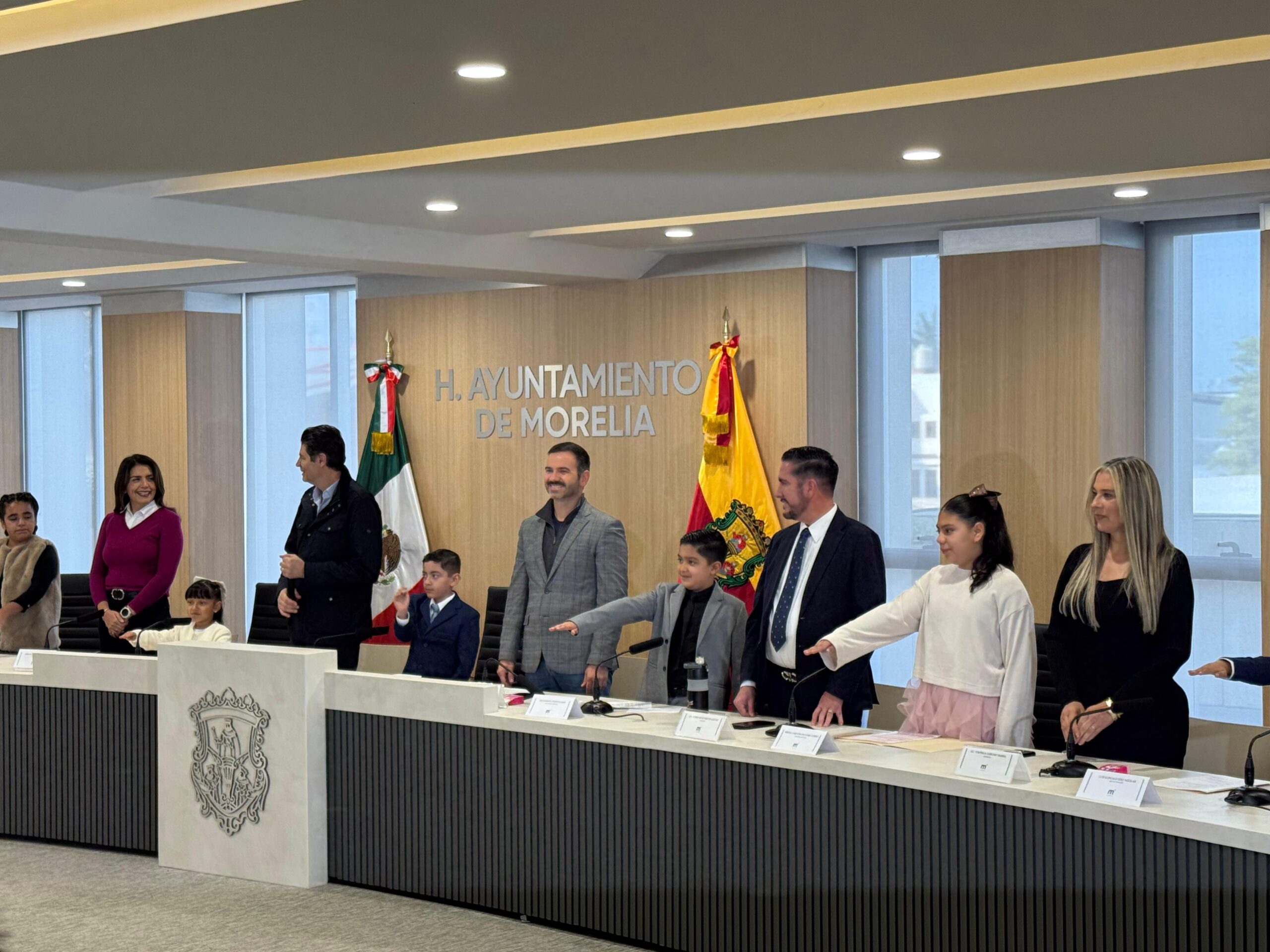 Toma protesta Cabildo Infantil 2025 y presentan a las y los niños seleccionados. 