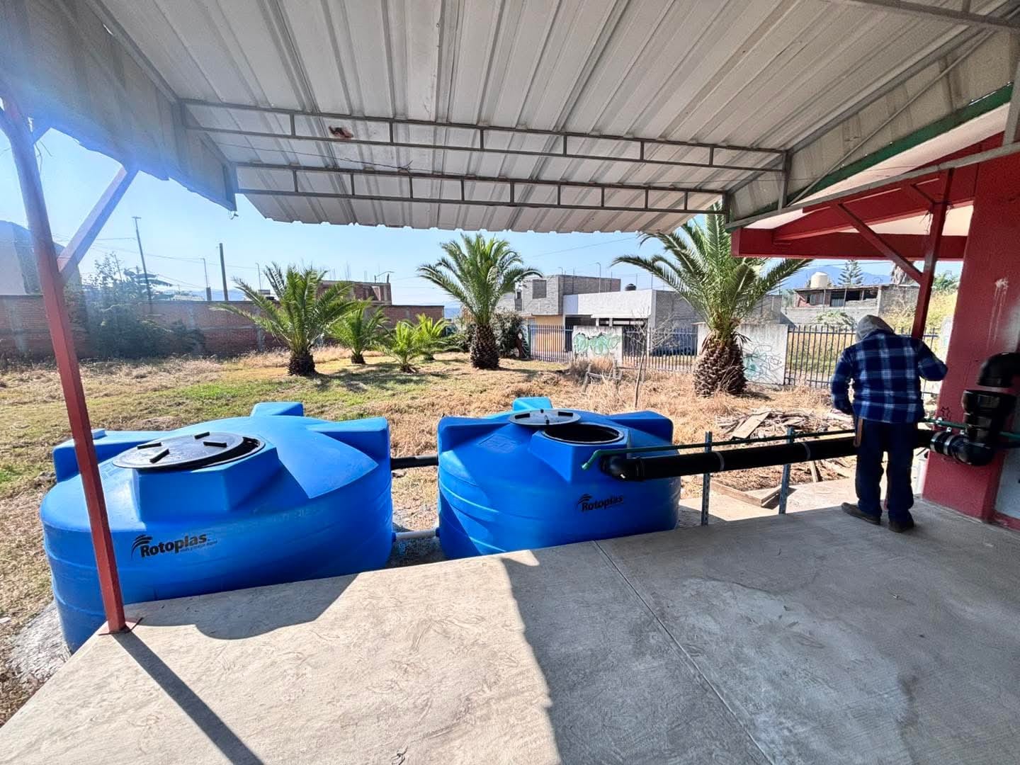 Cecytem Morelia adopta captación de lluvia para beneficio de 1,300 estudiantes