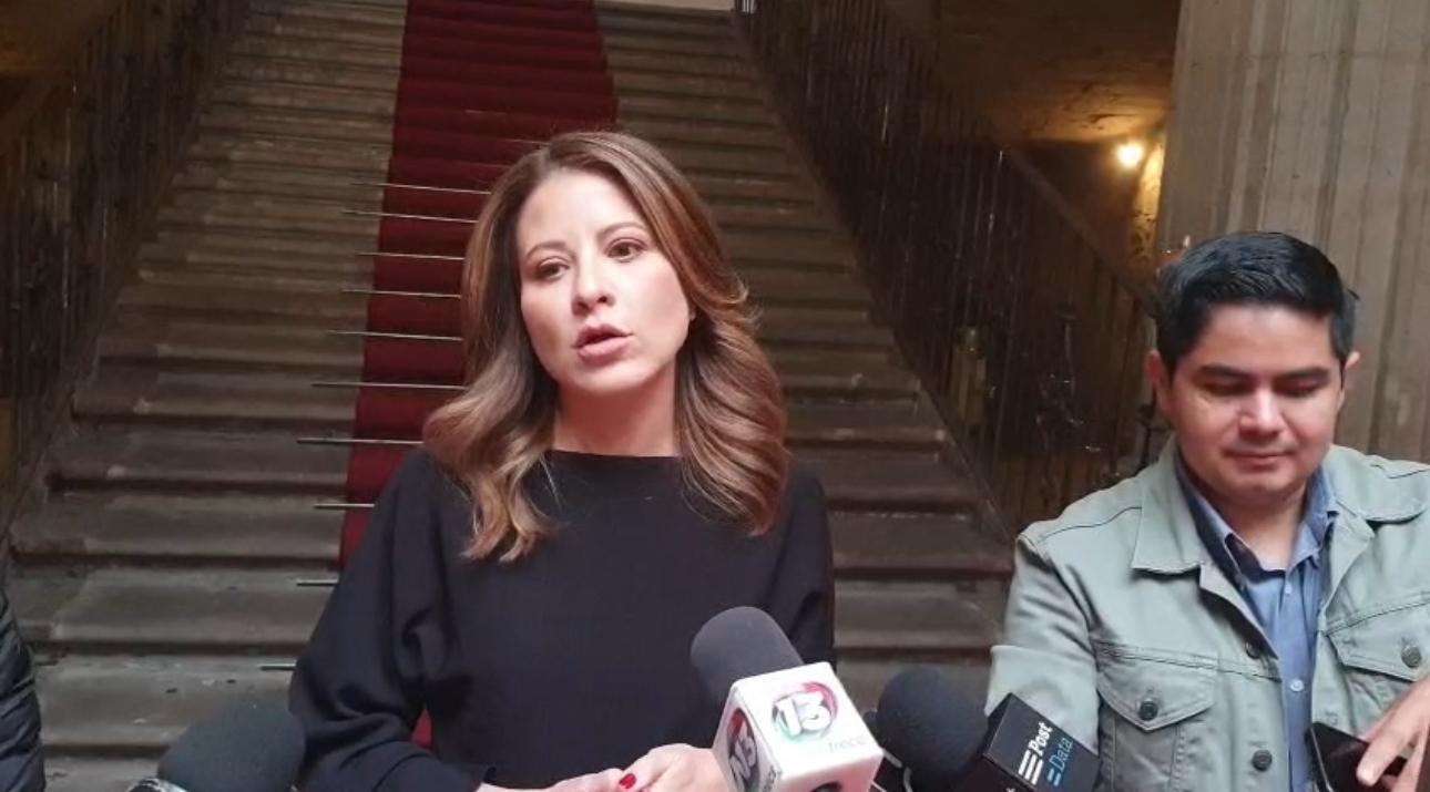 Encabezar encuestas para contender por alcaldía, es un honor: Paola Delgadillo. 