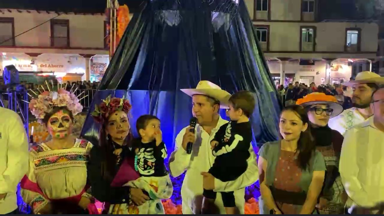 “Bendiciones a todo el pueblo de Uruapan”, las últimas palabras que dedicó Carlos Manzo a su municipio