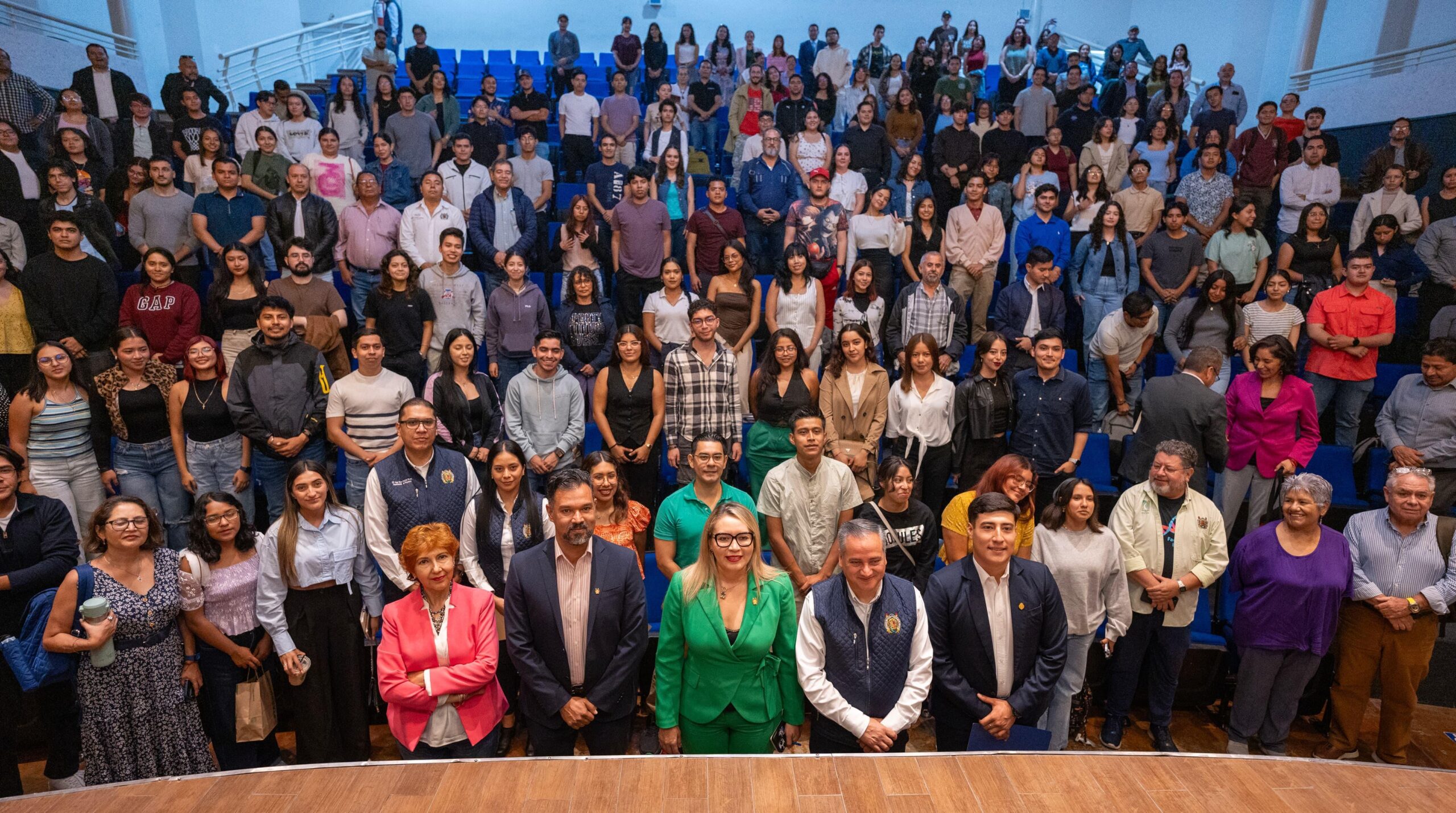 UMSNH incentiva a las y los futuros científicos; invita a participar en el Programa Delfín