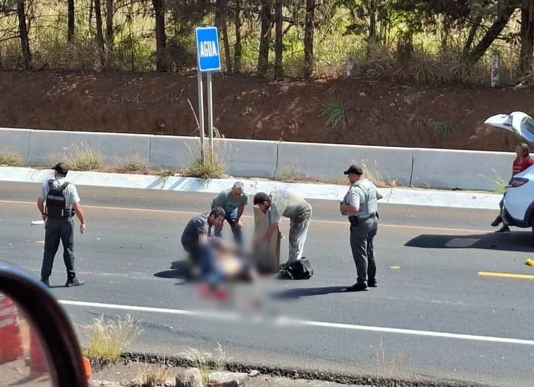 Automovilista atropella a motociclista a la altura de Taretan de la Siglo XXI