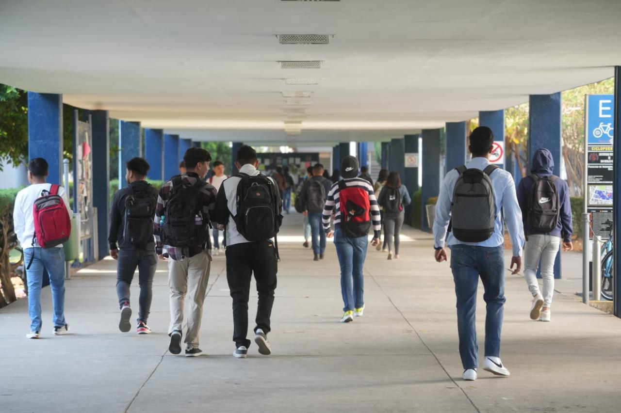 UMSNH refuerza acompañamiento integral a nicolaitas con programa de tutorías