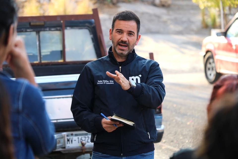 Yankel Benítez ofrece mesa técnica para regulación de predios en colonia Pablo González