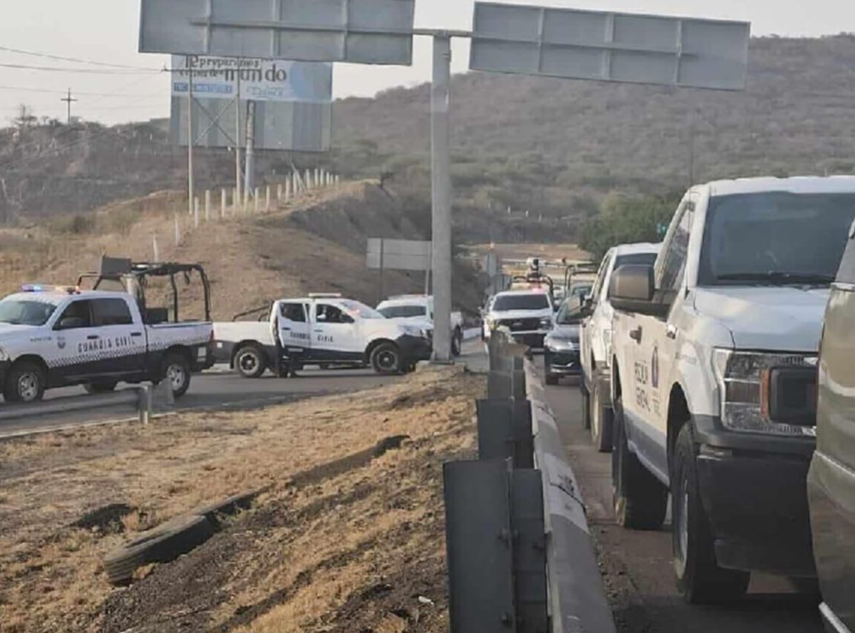 Ejecutan a hombre en la México-Guadalajara, en Copándaro