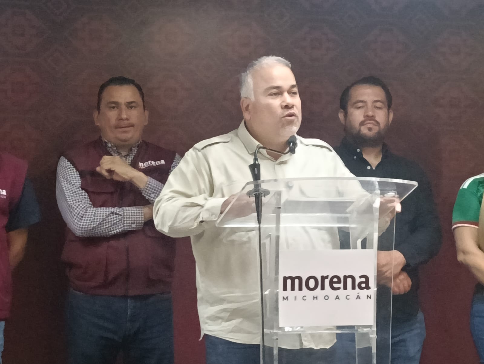Ni dardos envenenados, ni dados cargados en Morena; la decisión será por encuesta