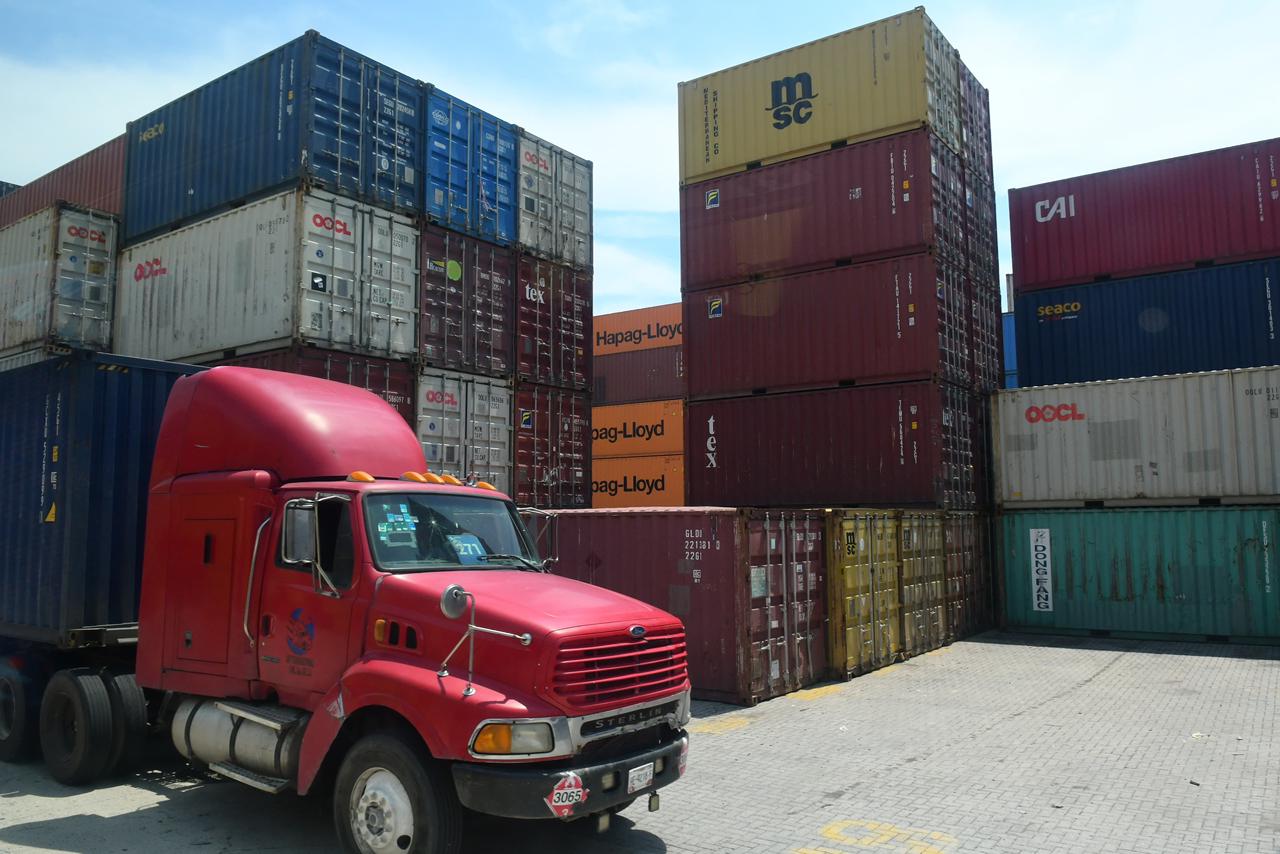 Aduana de Lázaro Cárdenas amplía horarios para agilizar el comercio internacional