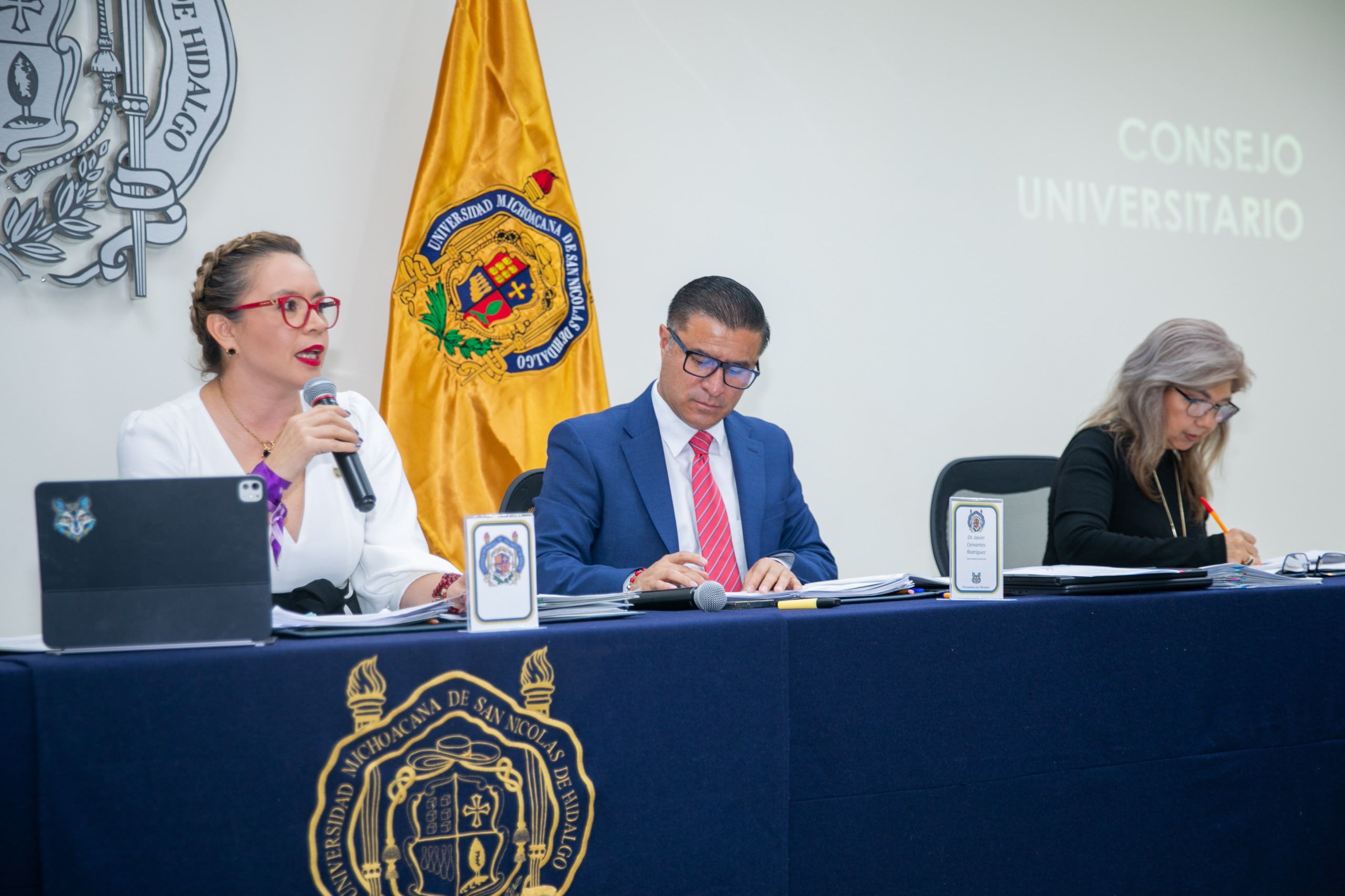 Continúa avanzando la actualización de la normativa de la UMSNH