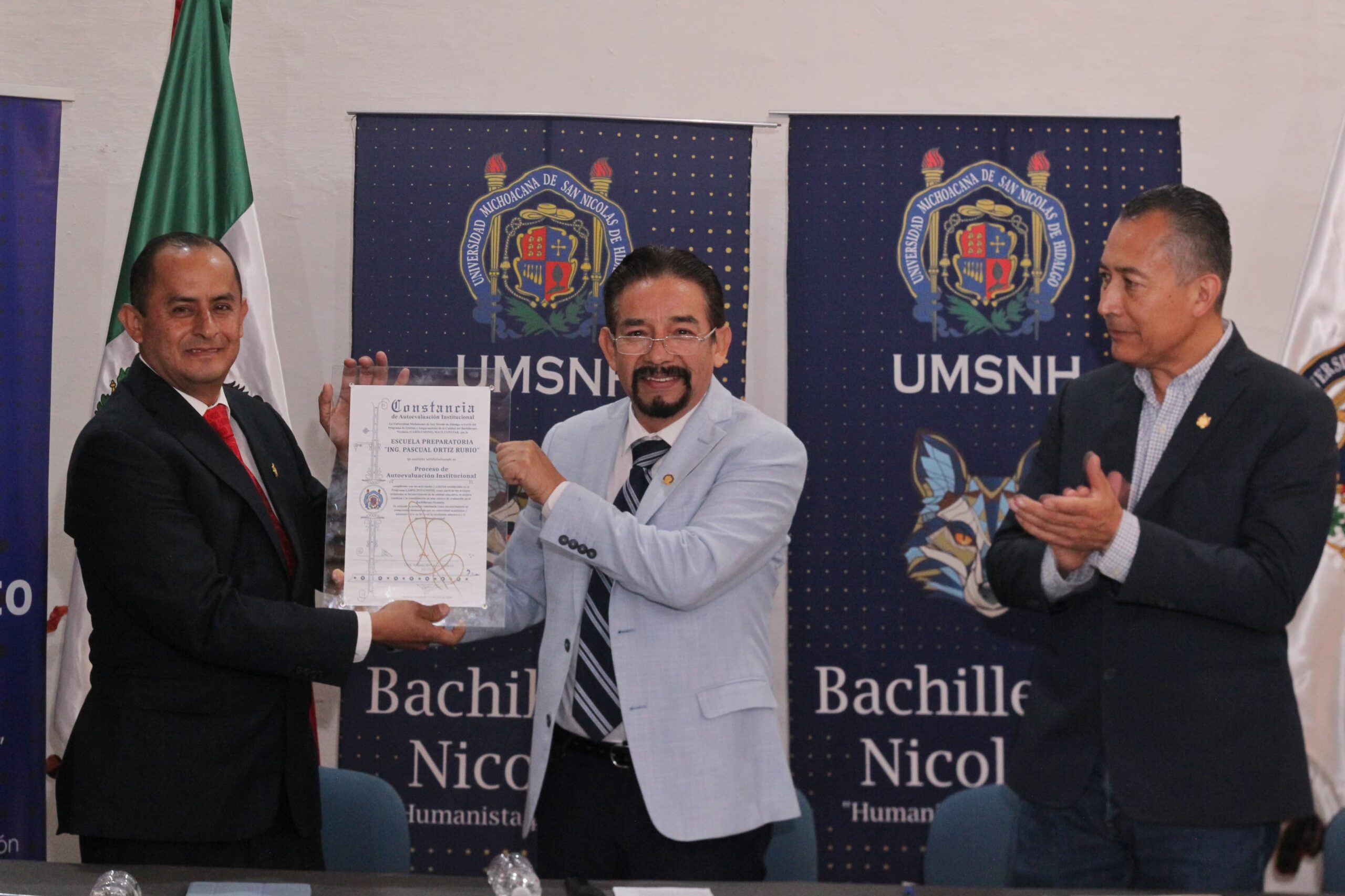 Rectora Yarabó Ávila somete por primera vez en la historia a autoevaluación al bachillerato nicolaita