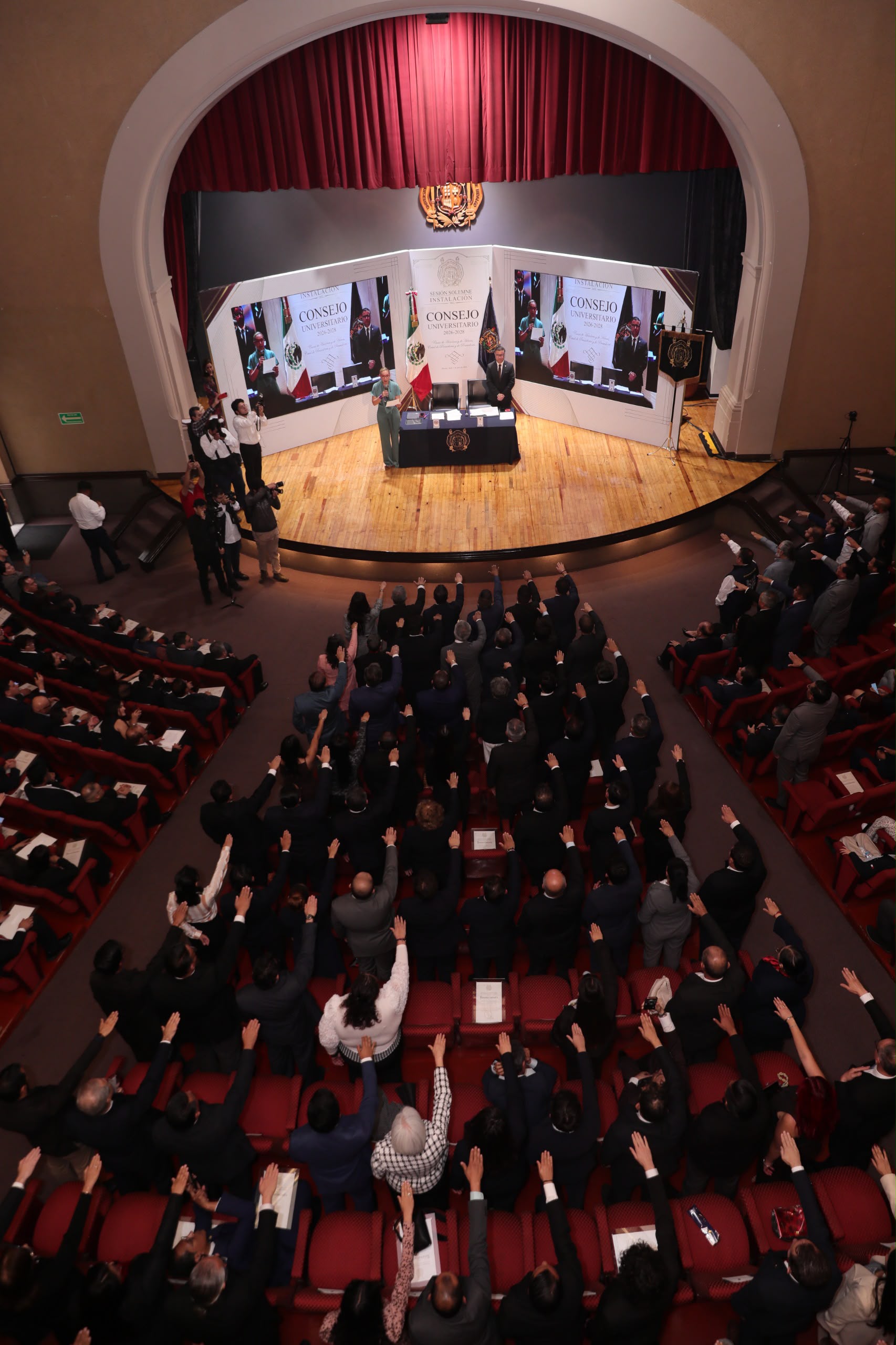 Yarabí Ávila convoca al nuevo Consejo Universitario de la UMSNH