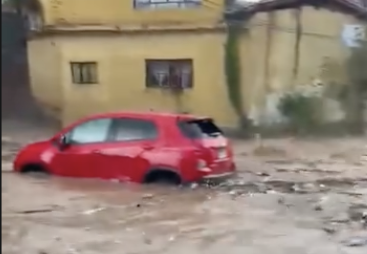 Tromba azota en Pátzcuaro