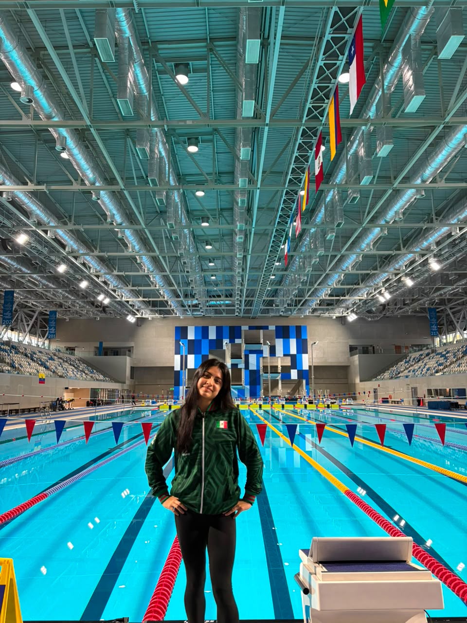 La Nicolaita, Miranda López, satisfecha con su primera experiencia internacional en natación