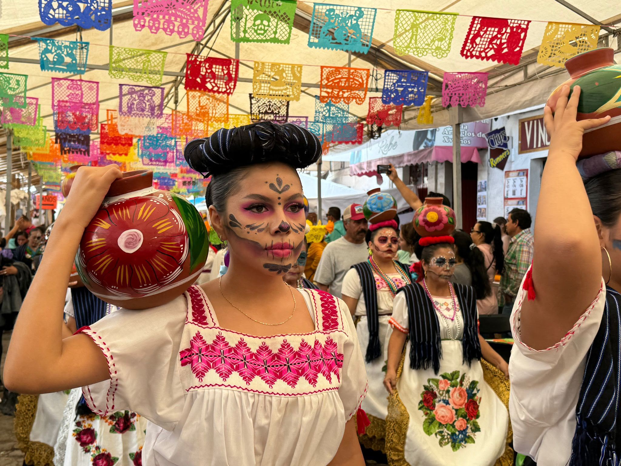 Presentan autoridades de Morelia la XVI Feria Nacional Artesanal y Cultural de la Catrina en Capula.
