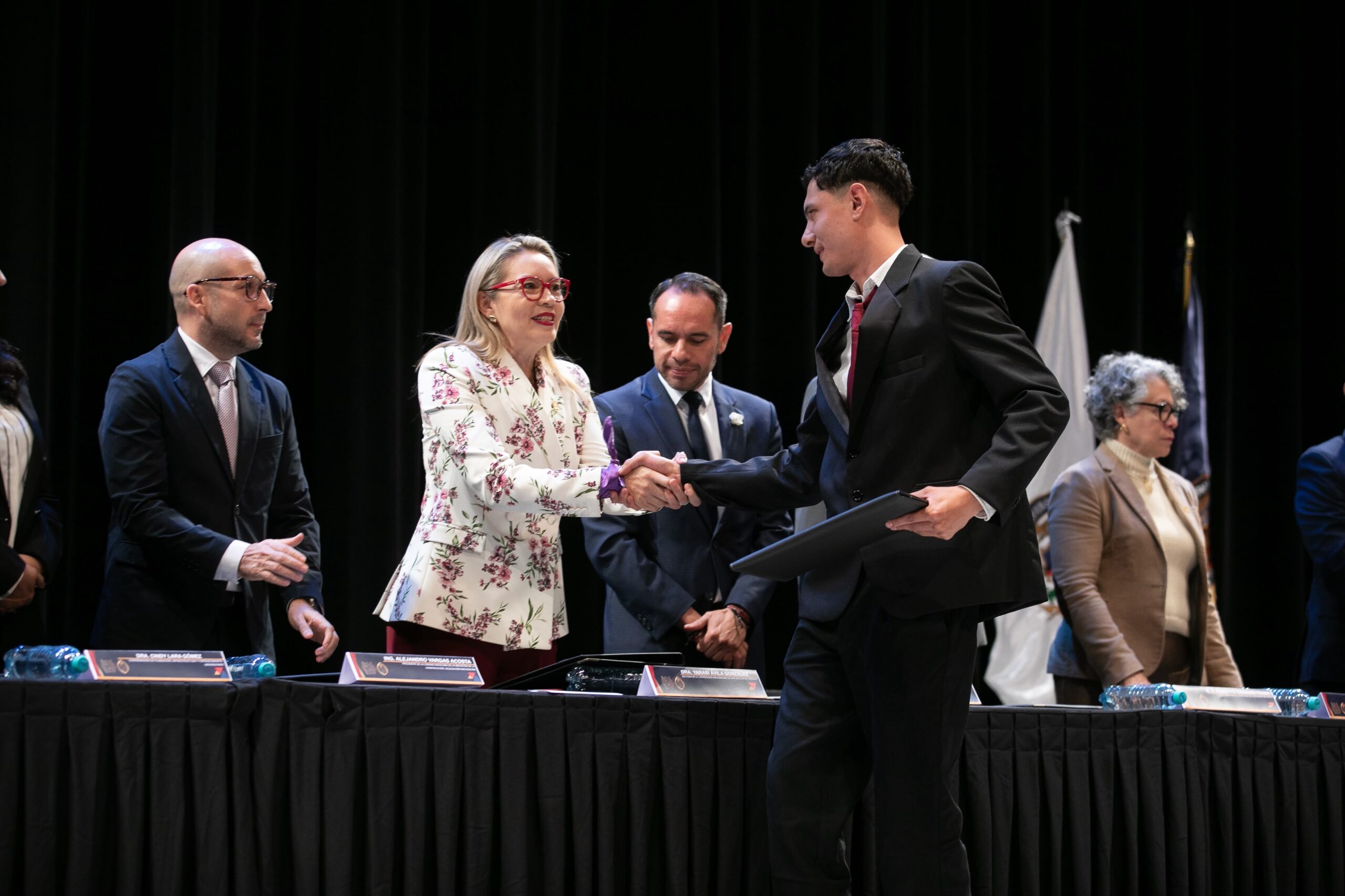 Las decisiones que se han tomado en esta administración, han sido por el bien de la UMSNH: Yarabí Ávila